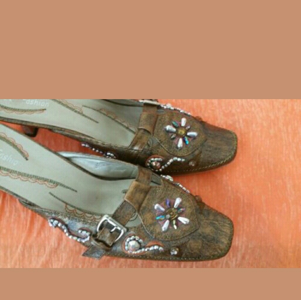 John Fashion Mules Shoes Wmn Sz 9 Copper~Metallic